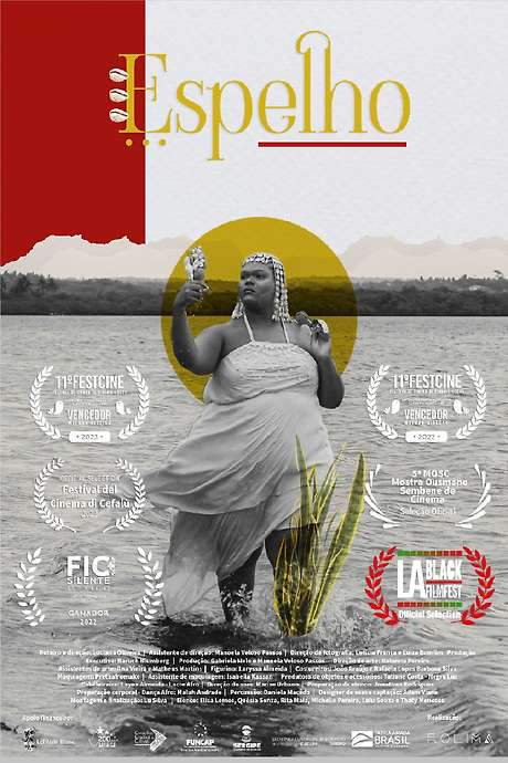 Esperanza experiences profound internal and psychological confusion. Along the riverbank, she follows a path to find herself and her spirituality.