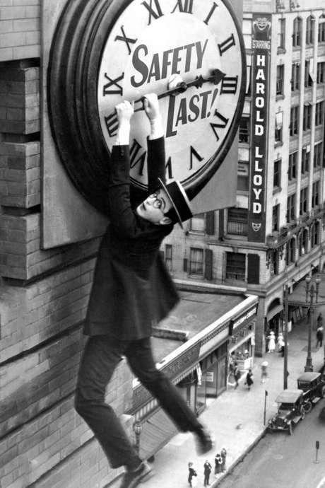 Safety Last! (1923) movie poster