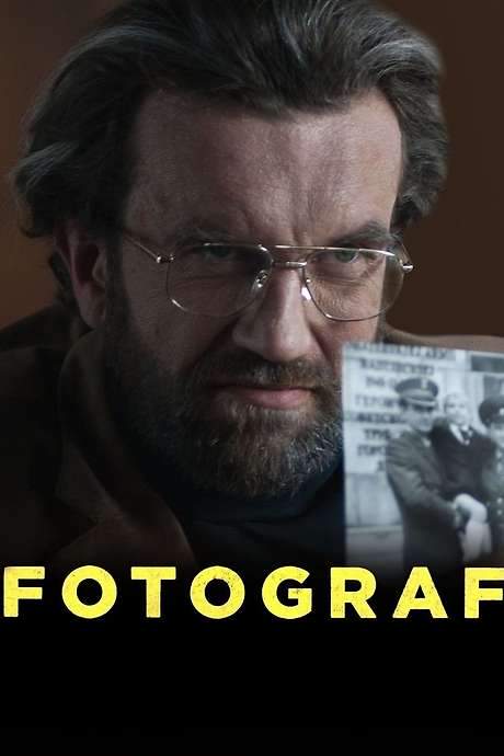 The Photographer (2014) movie poster