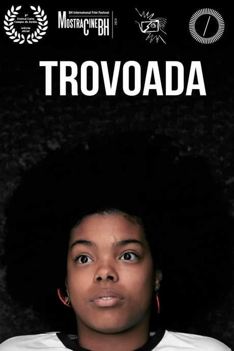 This short film explores the harsh realities of black genocide in the Brazilian peripheries. The story centers on Mari, who experiences a trance-like state during an outbreak of violence, allowing her to reflect deeply on the events unfolding around her and the social and political context of the situation.