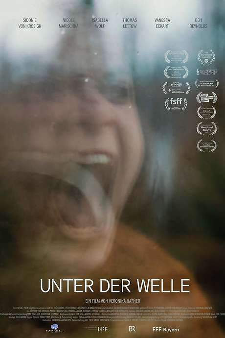 Unter der Welle (2022) movie poster