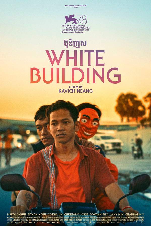 Within Phnom Penh’s historic White Building, three friends, including the aspiring dancer Samnang, pursue dreams of television stardom and dance. As the building’s foundations and the surrounding environment begin to deteriorate, Samnang faces the challenges of a best friend’s departure and his family’s attempts to preserve their traditions amidst a quickly modernizing city. He must navigate changing relationships and a struggle to maintain a sense of stability.
