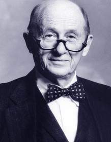 Milton Selzer