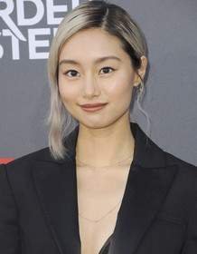 Shiori Kutsuna