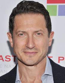 Sasha Roiz