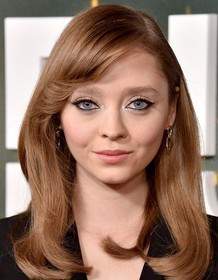 Madeleine Arthur
