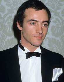 Ray Sharkey