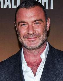 Liev Schreiber