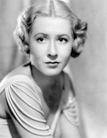 Mae Clarke