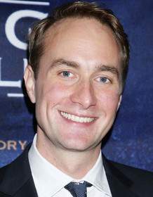 Oliver Chris