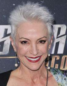 Nana Visitor