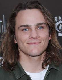Alex Neustaedter