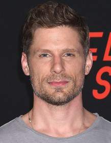 Matt Lauria
