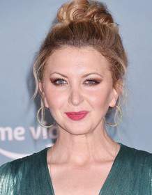 Nina Arianda