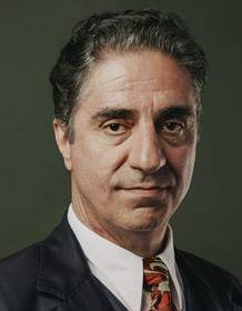 Simon Abkarian