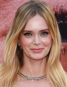 Sara Paxton
