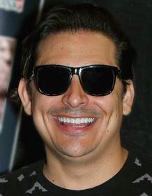 Robbie Daymond