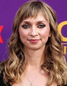 Lauren Lapkus