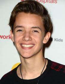 Noah Urrea