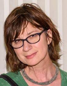 Eszter Balint