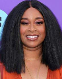 Phoebe Robinson