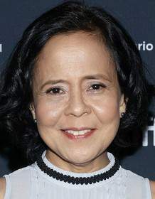 Dolly De Leon