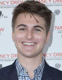 Evan Castelloe