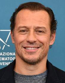 Stefano Accorsi