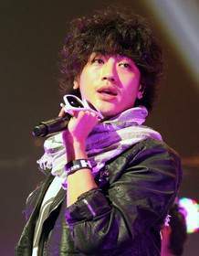 Jin Akanishi