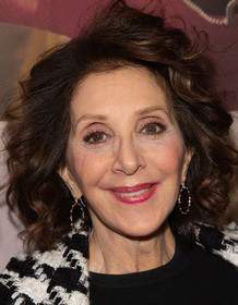 Andrea Martin