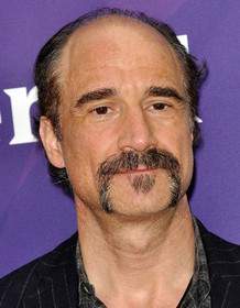 Elias Koteas