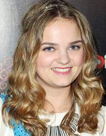 Laine MacNeil