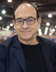 Chuck Russell