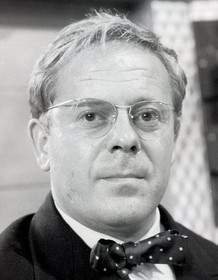 Aubrey Morris