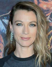 Natalie Zea