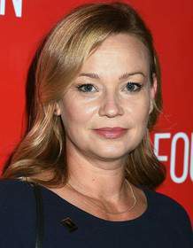 Samantha Mathis