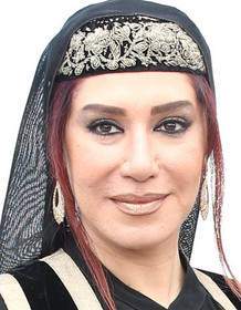 Nasim Adabi