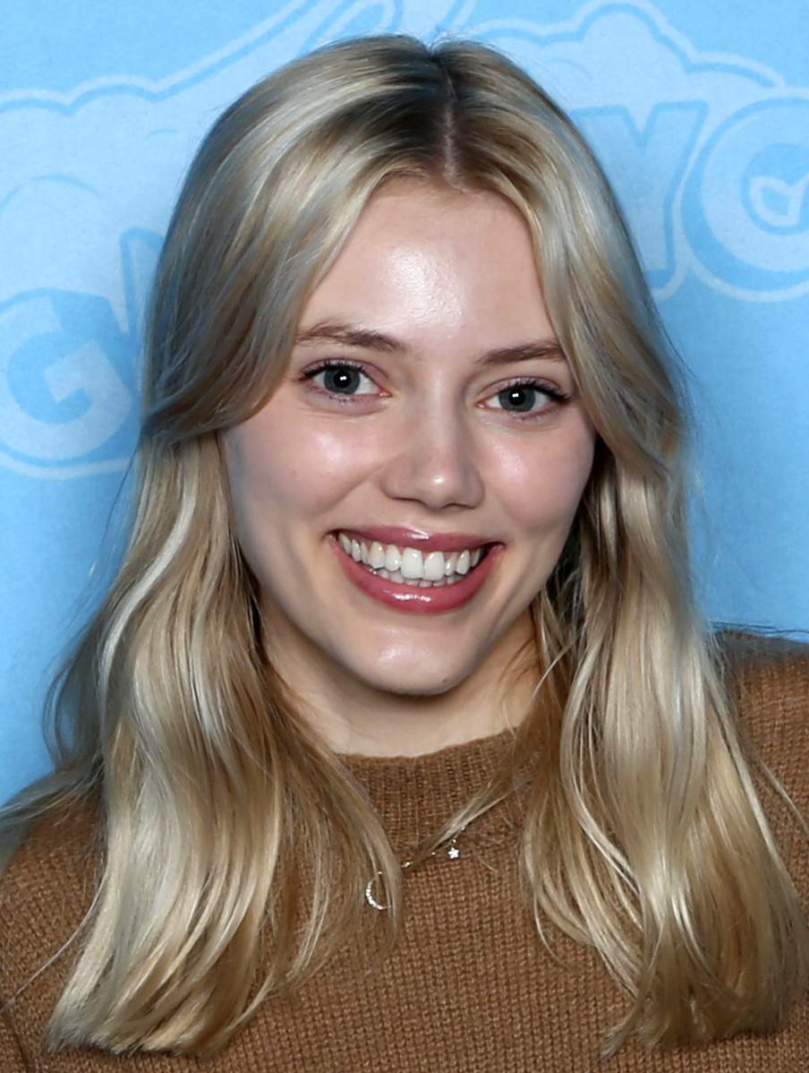 Grace Van Dien