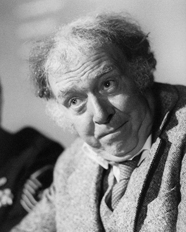 Freddie Jones