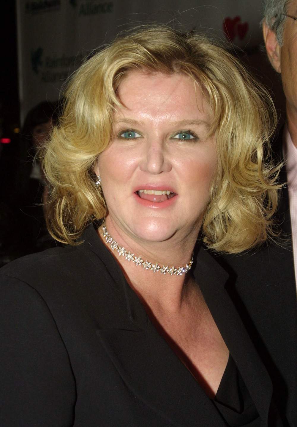 Dennie Gordon